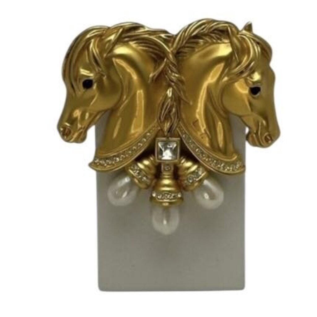 Vintage Hearts in Tandem Horses Brooch