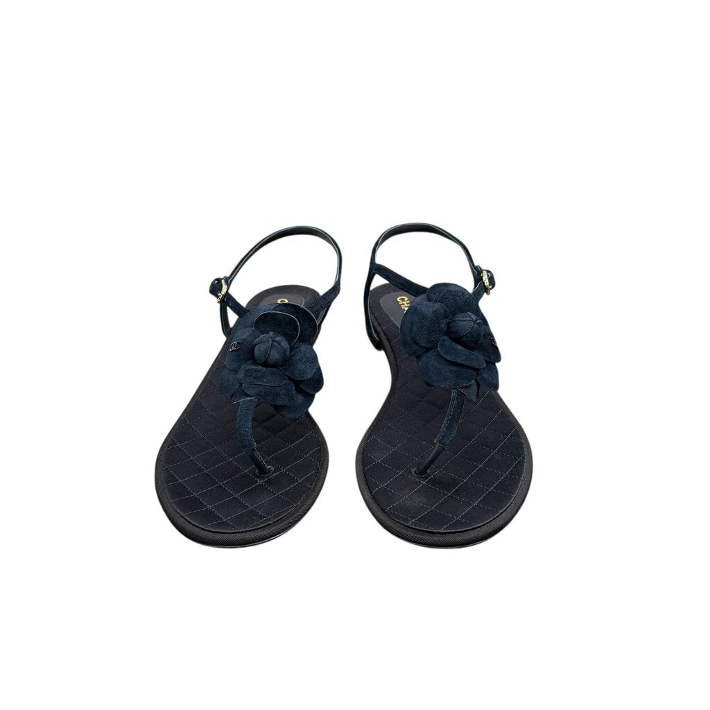 Chanel Flwr Lamb Quilted Thong / ED4