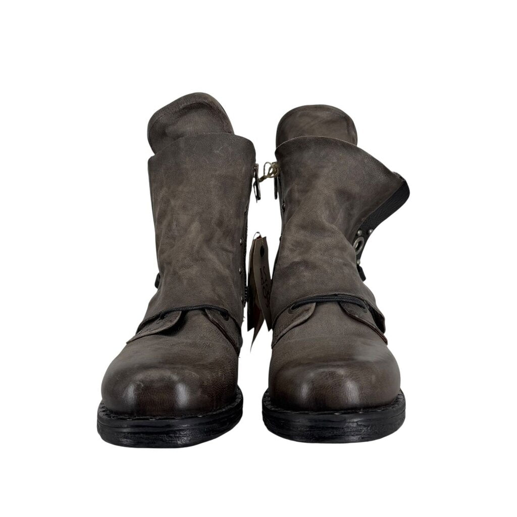 AS 98 Gray Scanlon Biker Boot (NWT) \ IB5
