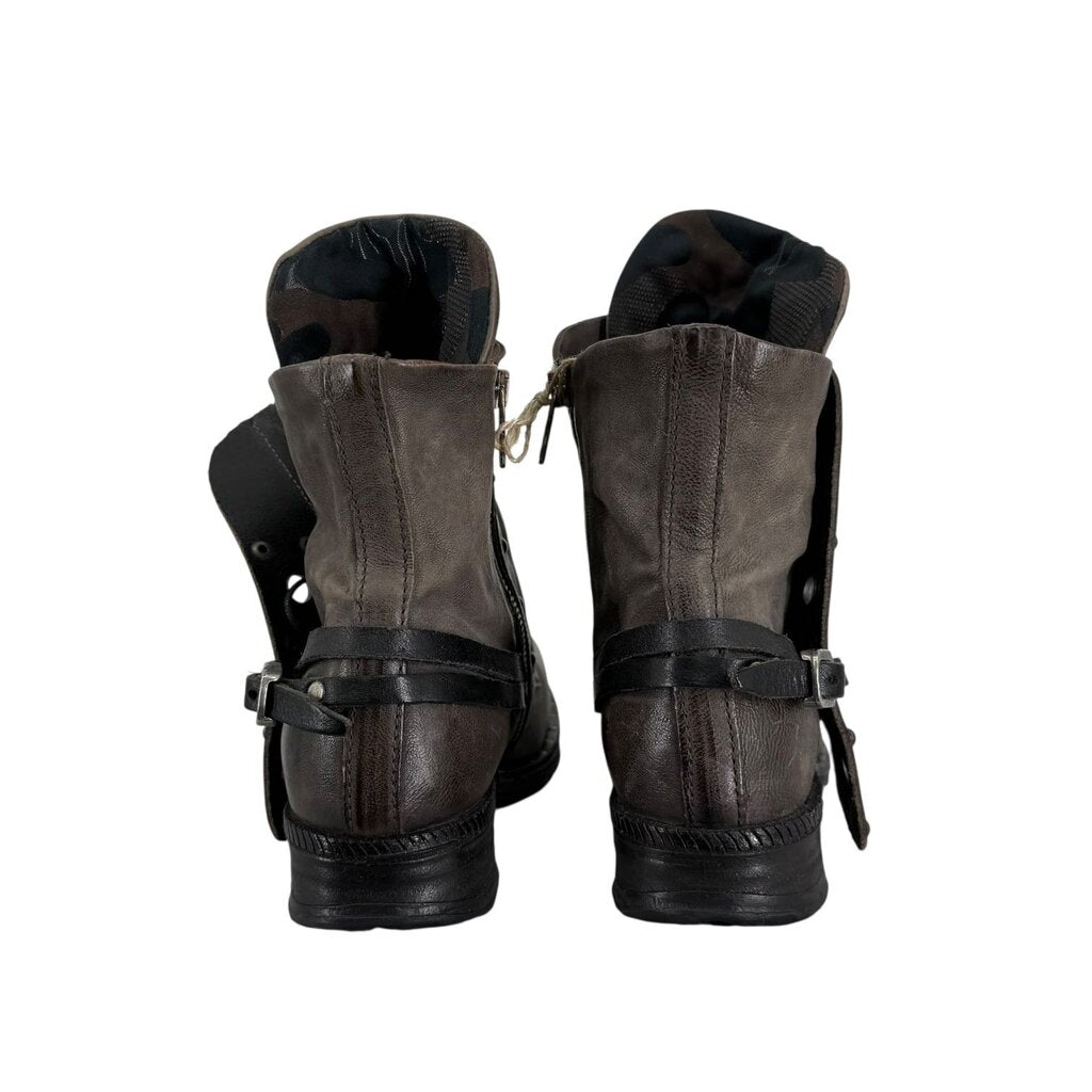 AS 98 Gray Scanlon Biker Boot (NWT) \ IB5