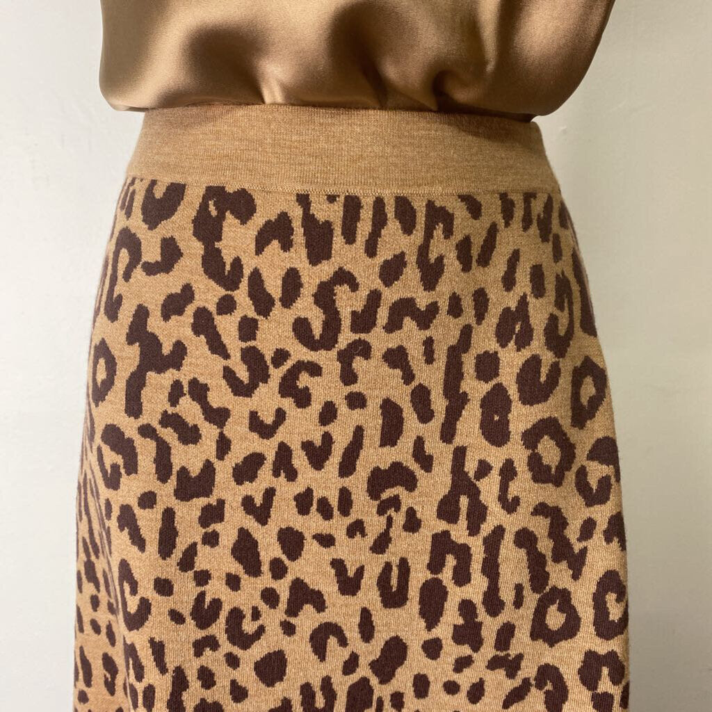 Animal Print Knit Midi / HE4