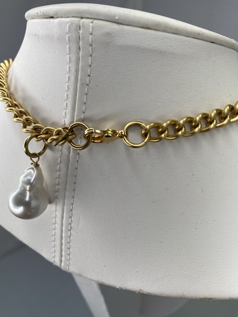 Pame Cuban Rocker Chain w Baroque Pearl / IB4