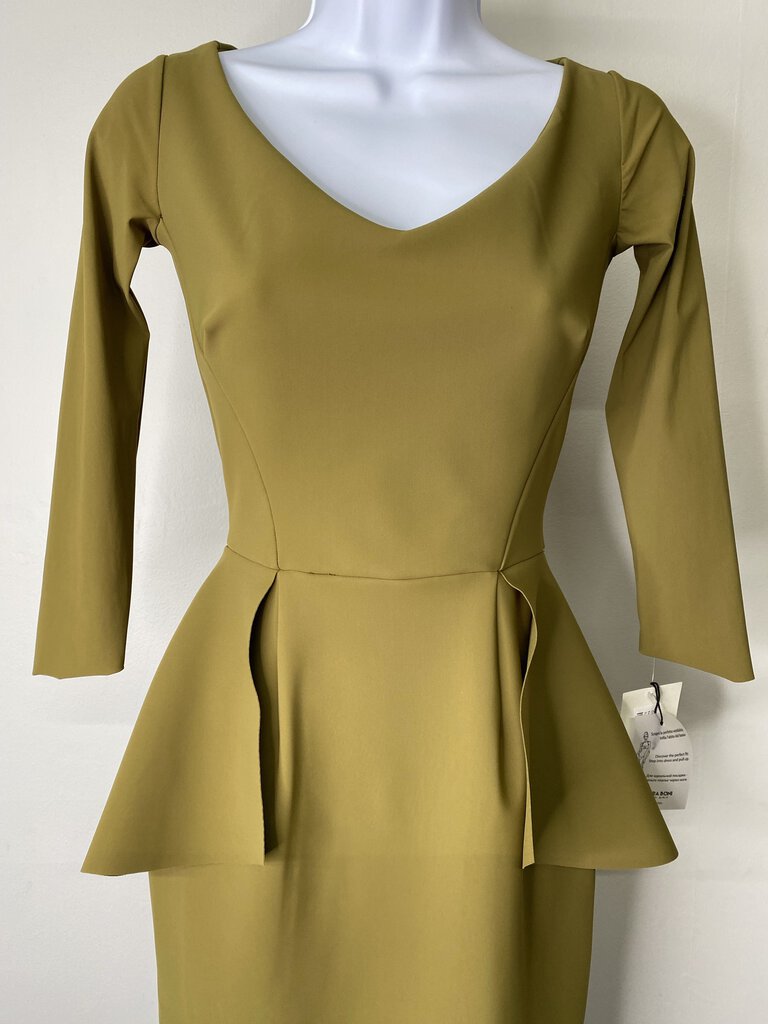 Cheyenne Split Peplum Long Sleeve V / XJB4