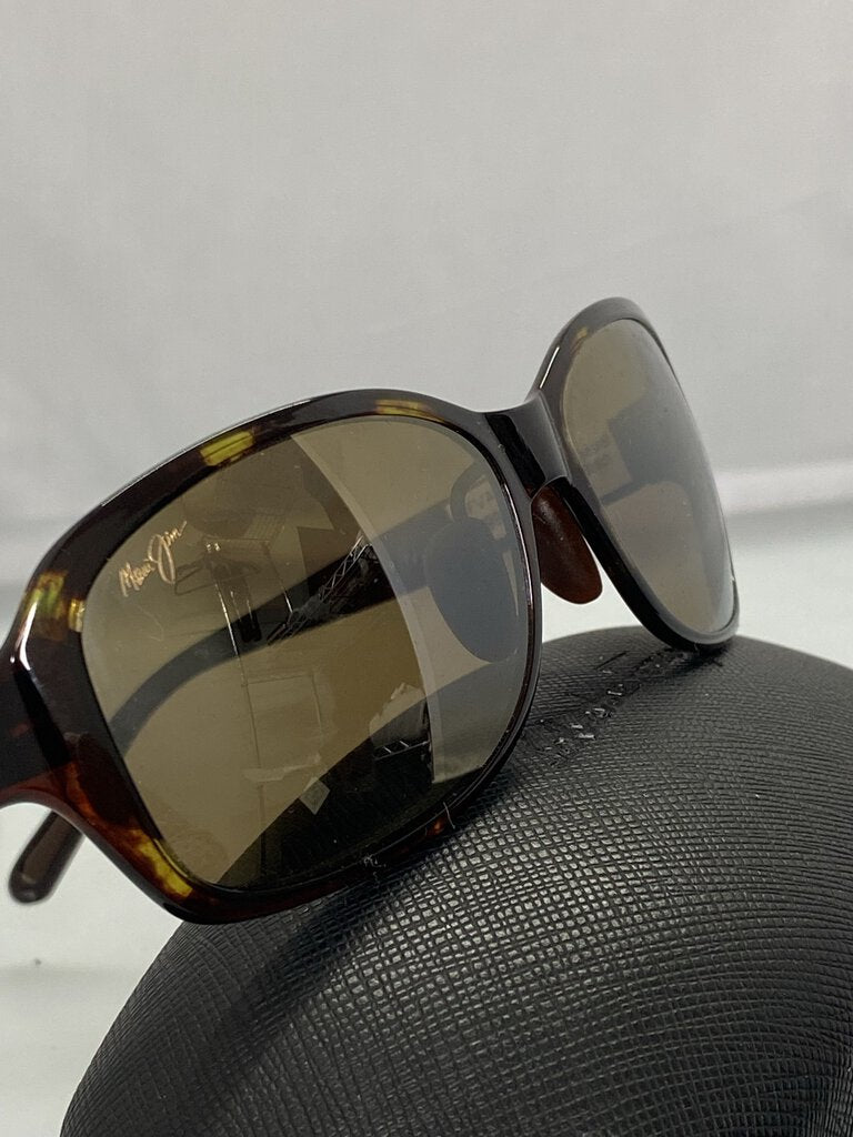 Tortoiseshell Koki Beach Oval