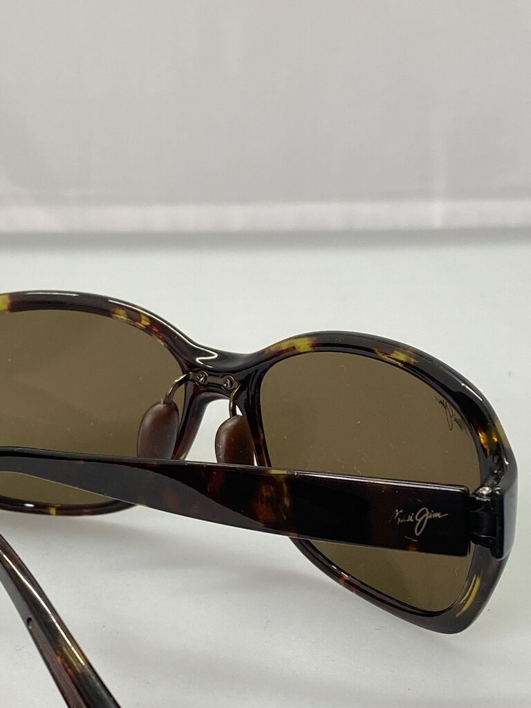 Tortoiseshell Koki Beach Oval