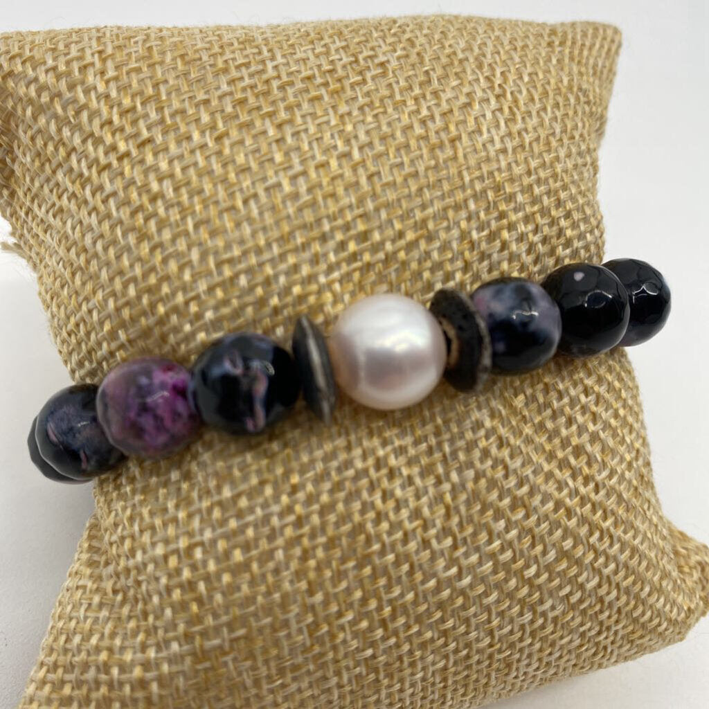 Fire Agate Bone and Pearl Stretch / JD4