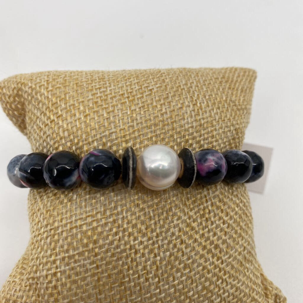 Fire Agate Bone and Pearl Stretch / JD4