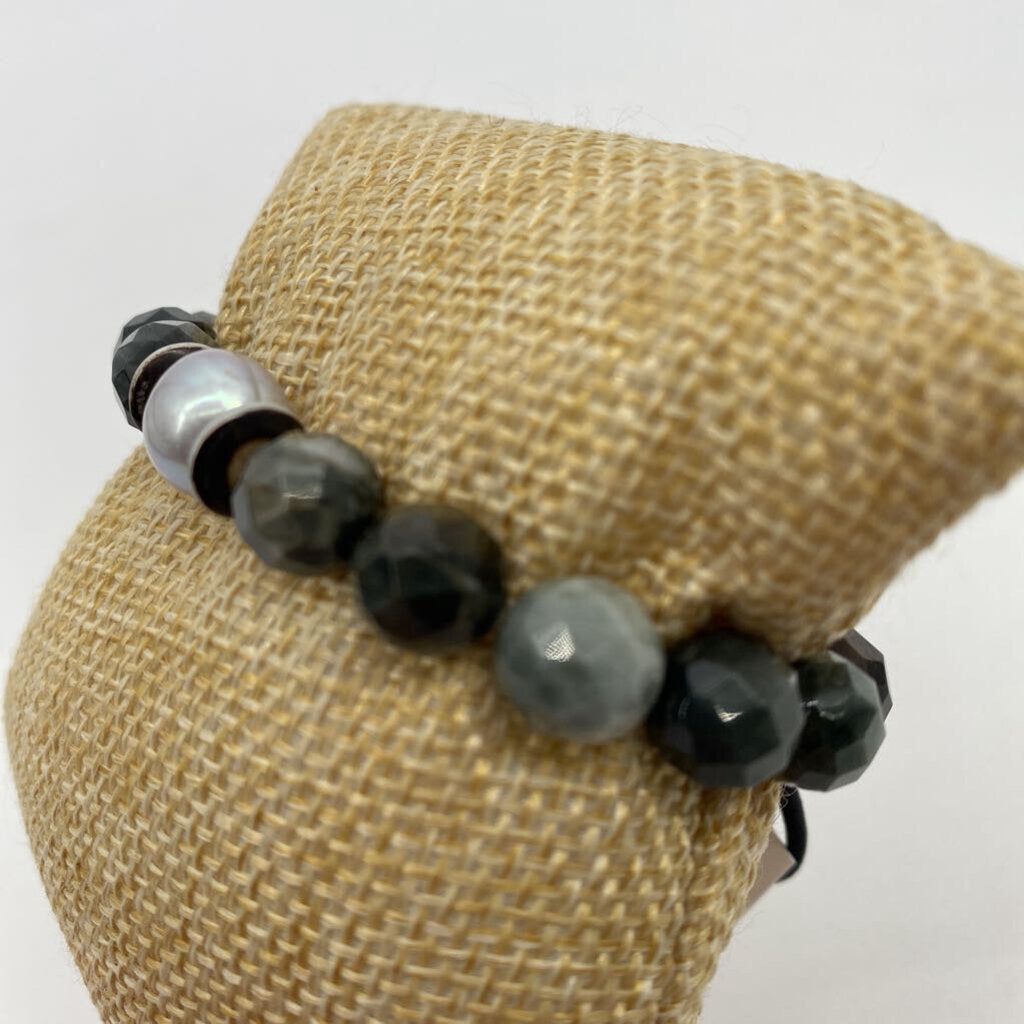 Earth Opal Bone Gray Pearl / JD4