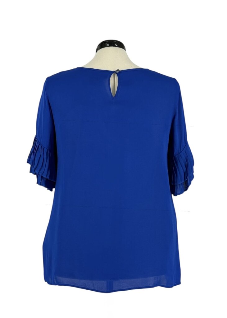Take Crepe Flutter Sleeve Blouse