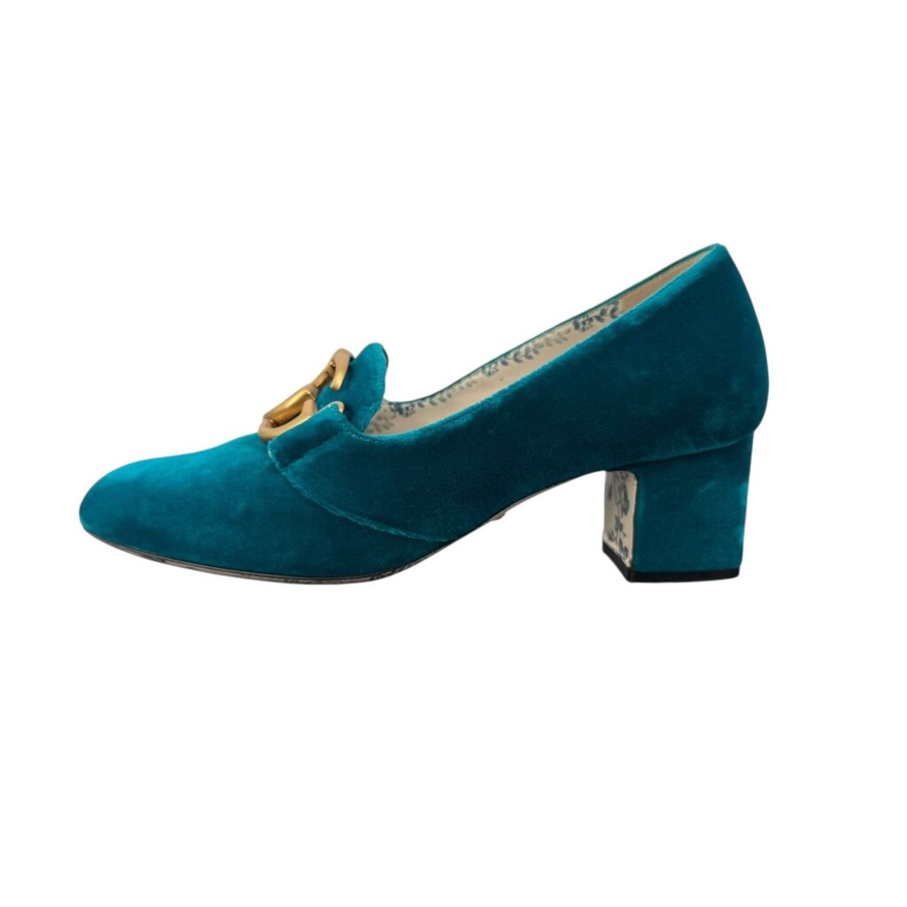 Velvet GG Victoire Loafer Pump \ JA5