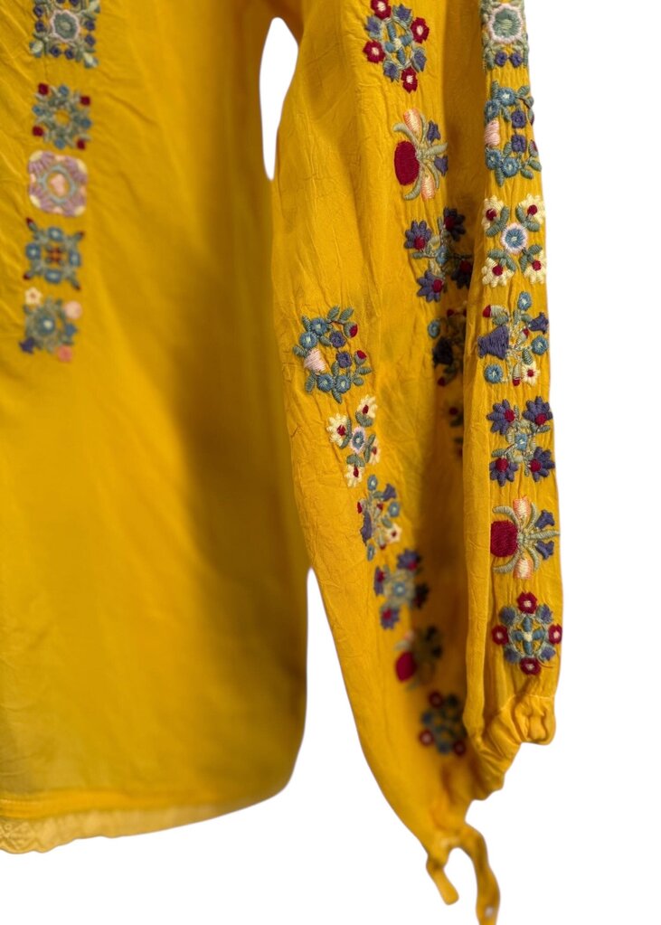 Zeru Embroidered Blouse / JA5