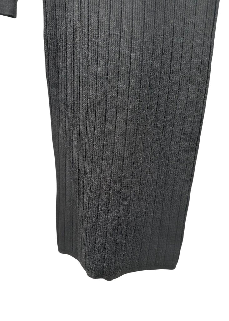 Key Hole Ribbed Knit Maxi $1495 / XJB5