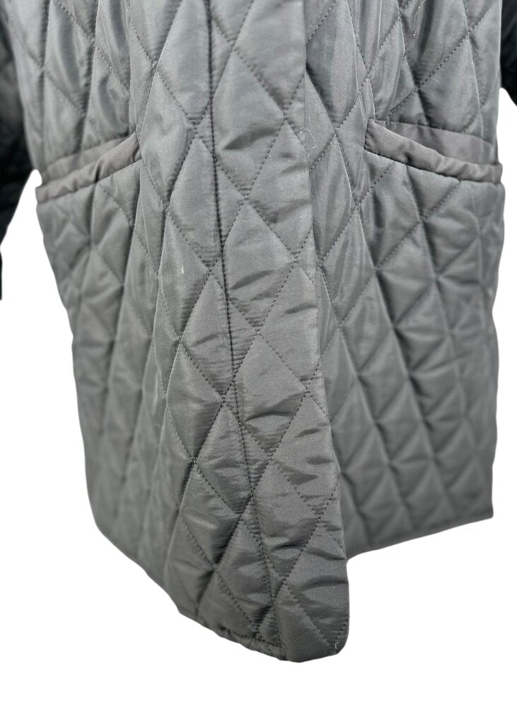 Weekend by Max Mara Women's Black Diamond Quilted Car Coat with Corduroy Collar