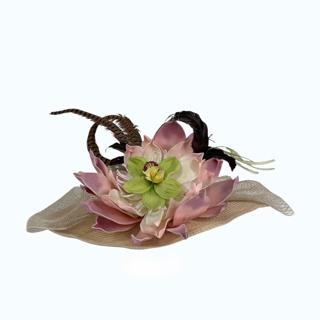 Hat with Pink Flower and Pheas\CD6