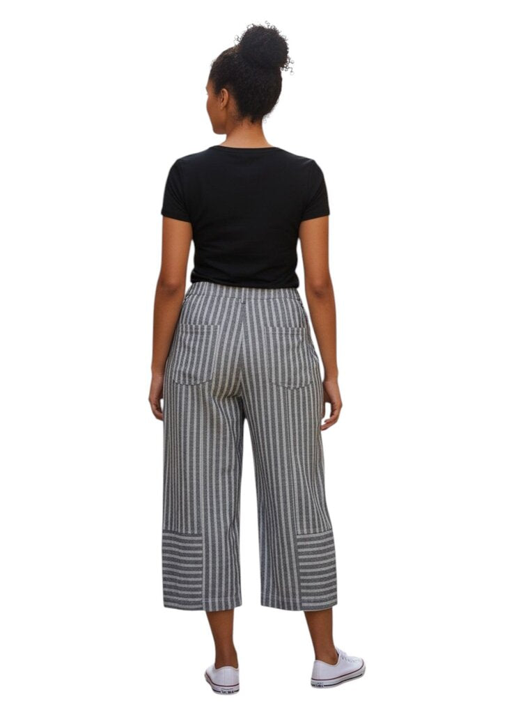 Lobbie's Story Black Stripe Pants