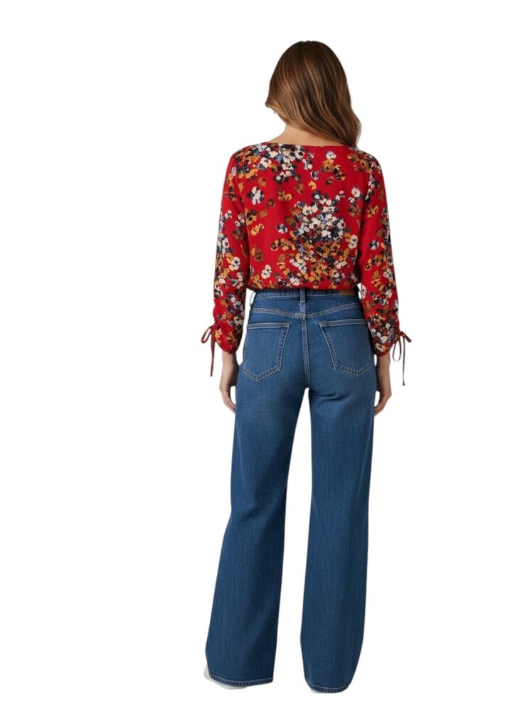 Floral Scoop Neck\EE6