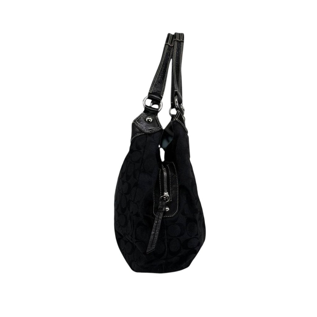 Lynn Soho CC Buckle Hobo Bag
