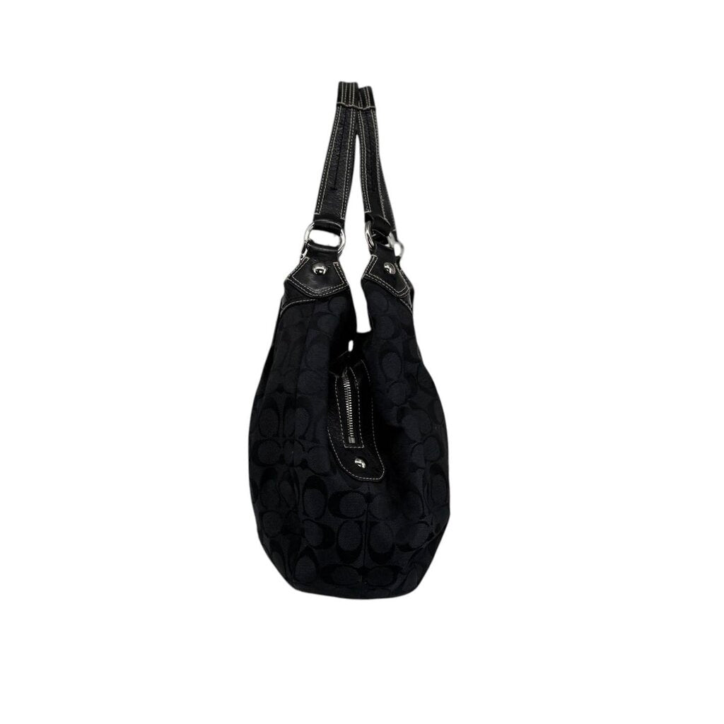Lynn Soho CC Buckle Hobo Bag