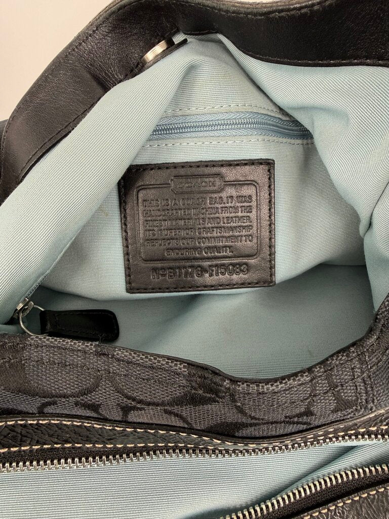 Lynn Soho CC Buckle Hobo Bag