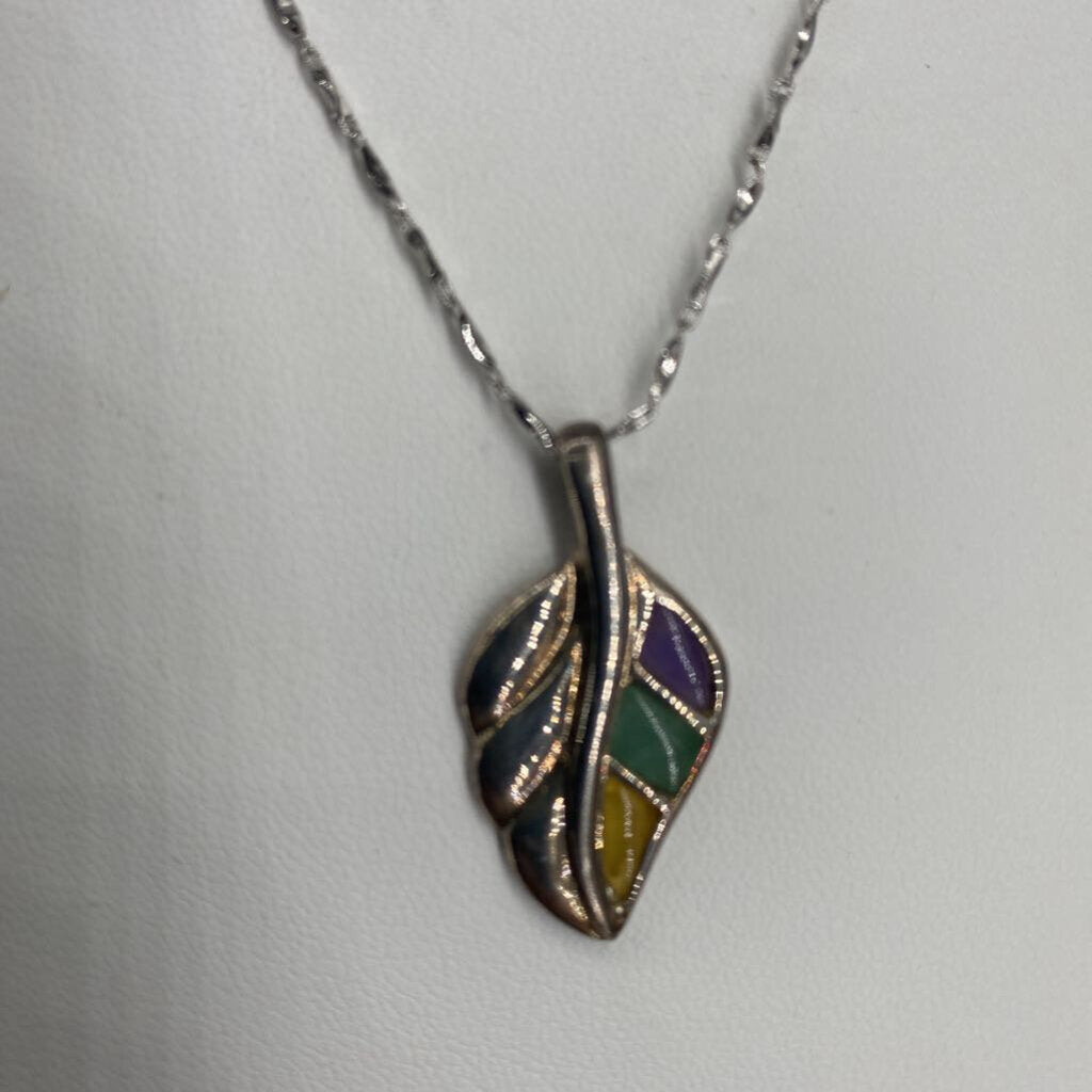 Leaf Pendant Dainty Link Chain / JC4