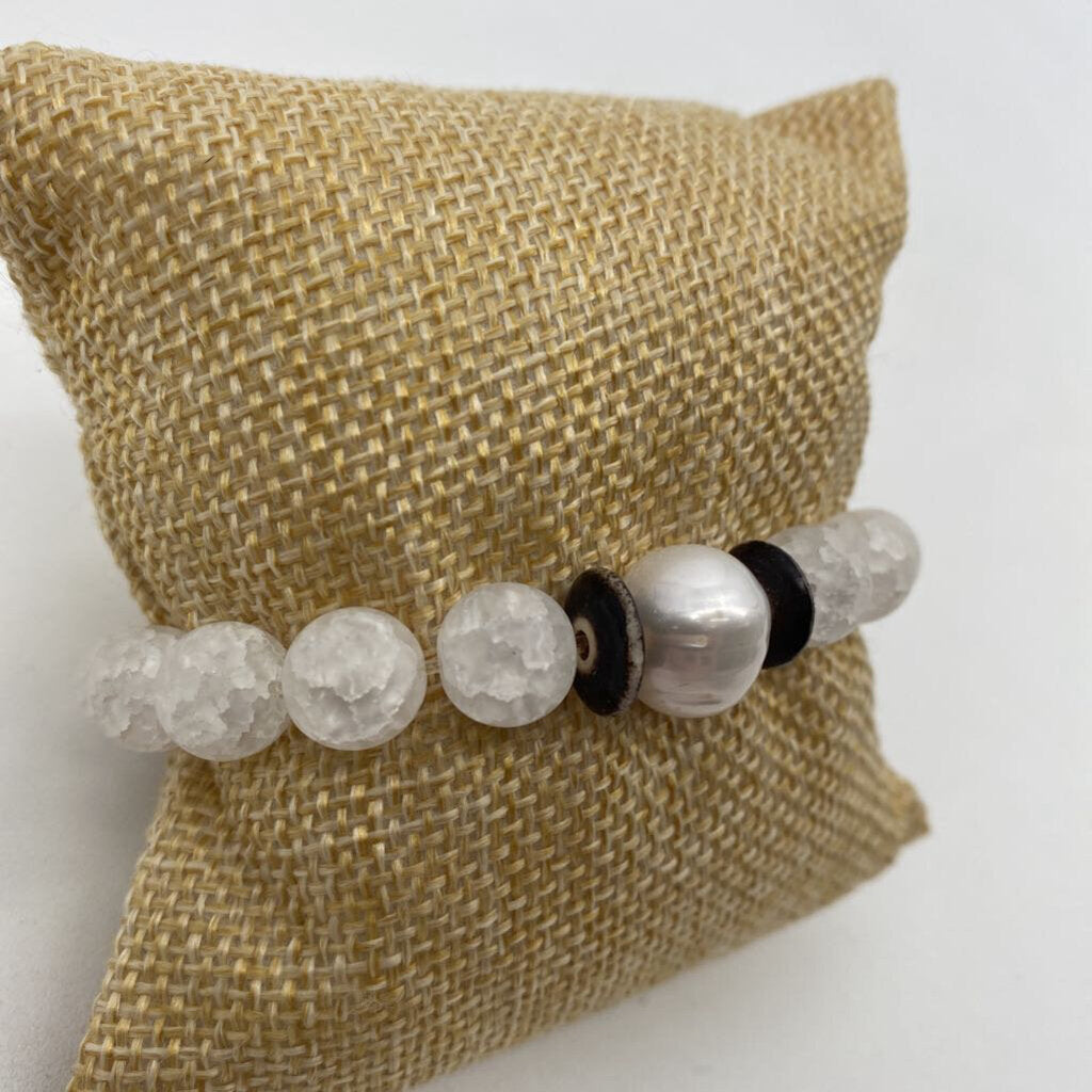 Cracked Crystal Bone, Pearl