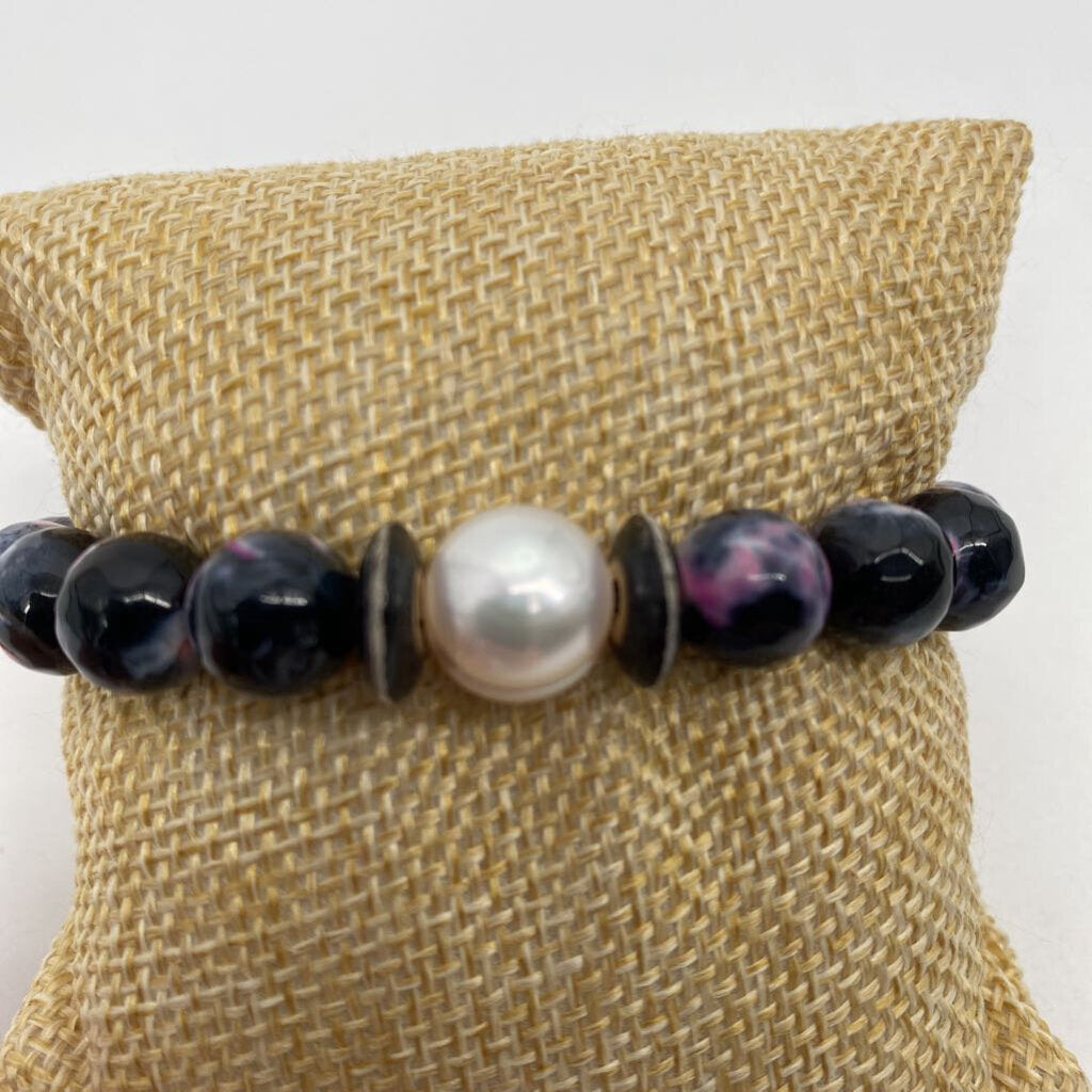 Fire Agate Bone and Pearl Stretch / JD4