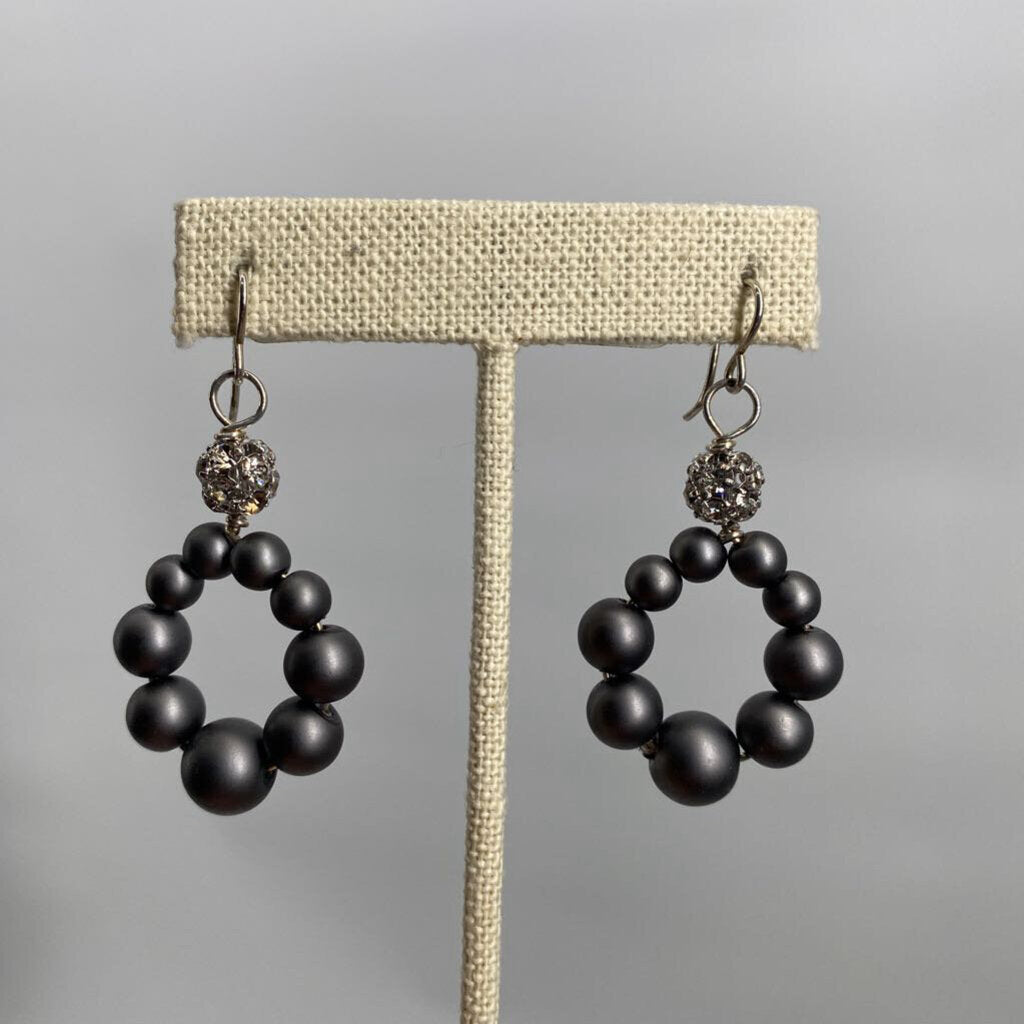 Silver Gem Drop w Rhinestones / JD4