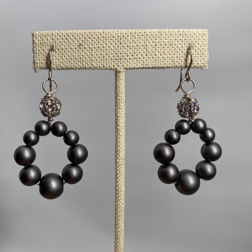 Silver Gem Drop w Rhinestones / JD4