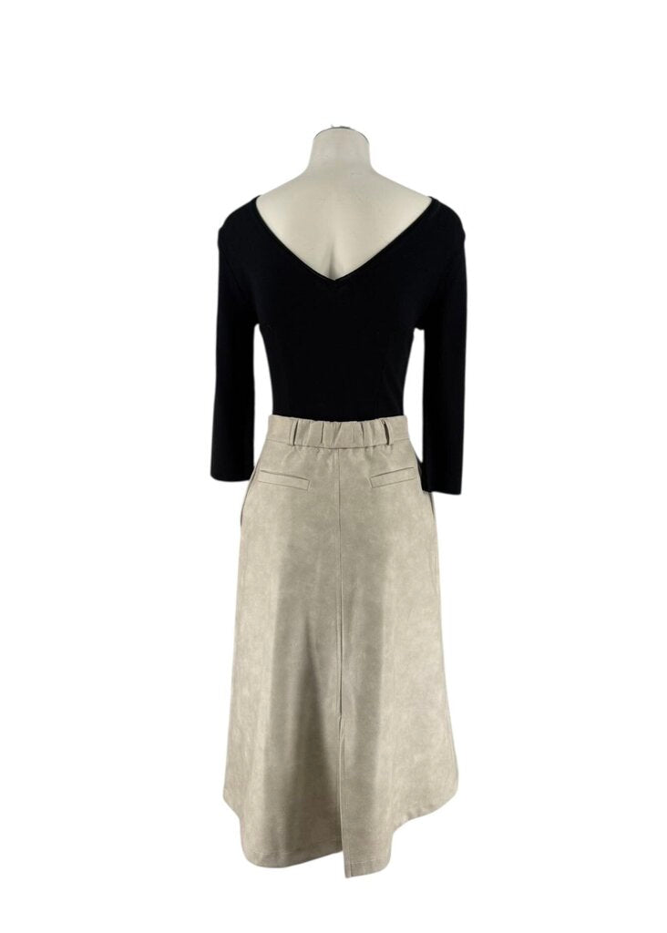 Mana Faux Leather A-line Midi / HC5