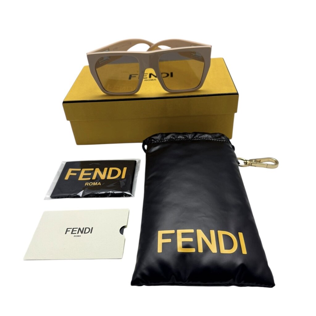 Fendi Baguette Square