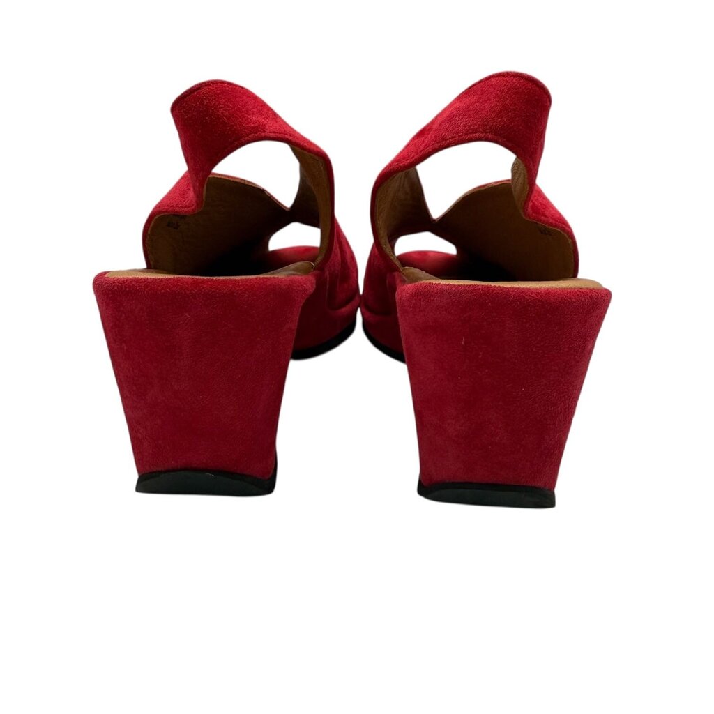 Odetta Suede Peep Toe Slingback / ID5