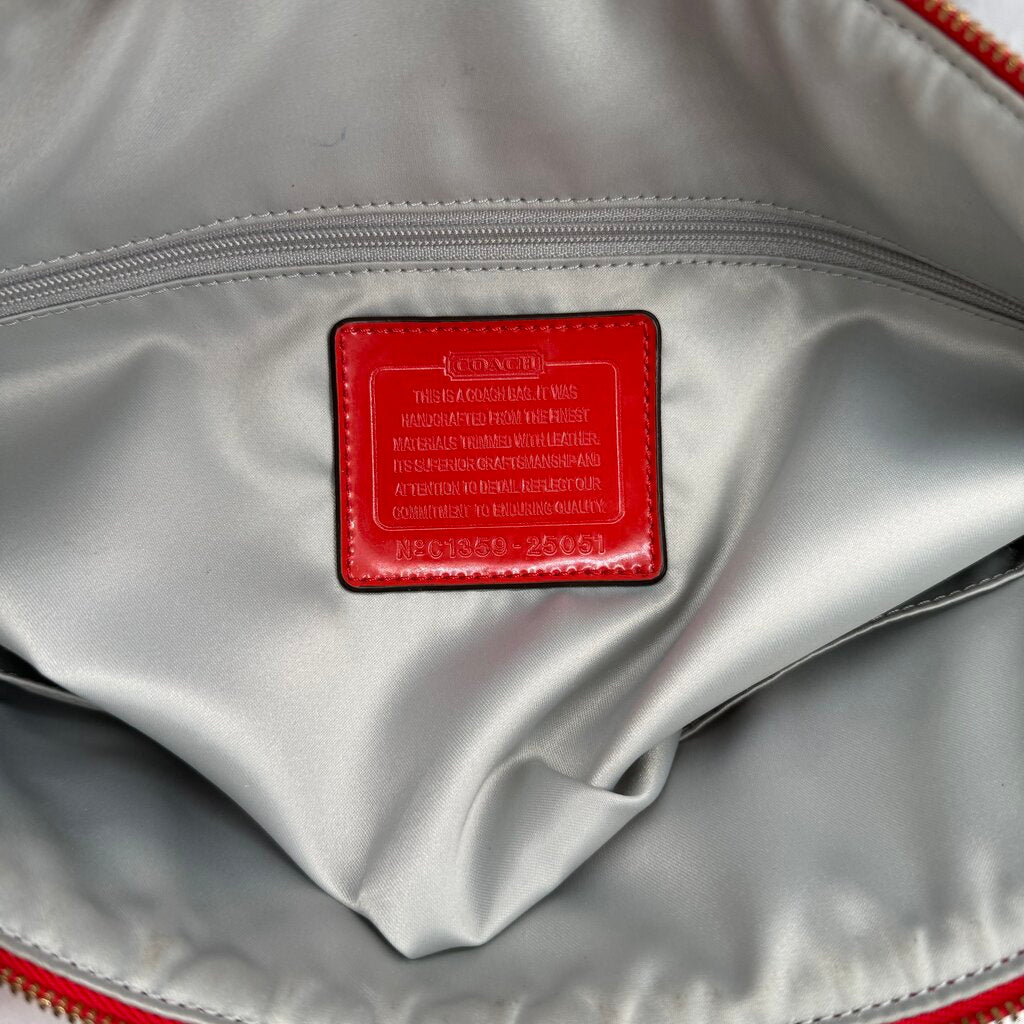 Poppy Signature C Oxford Tote