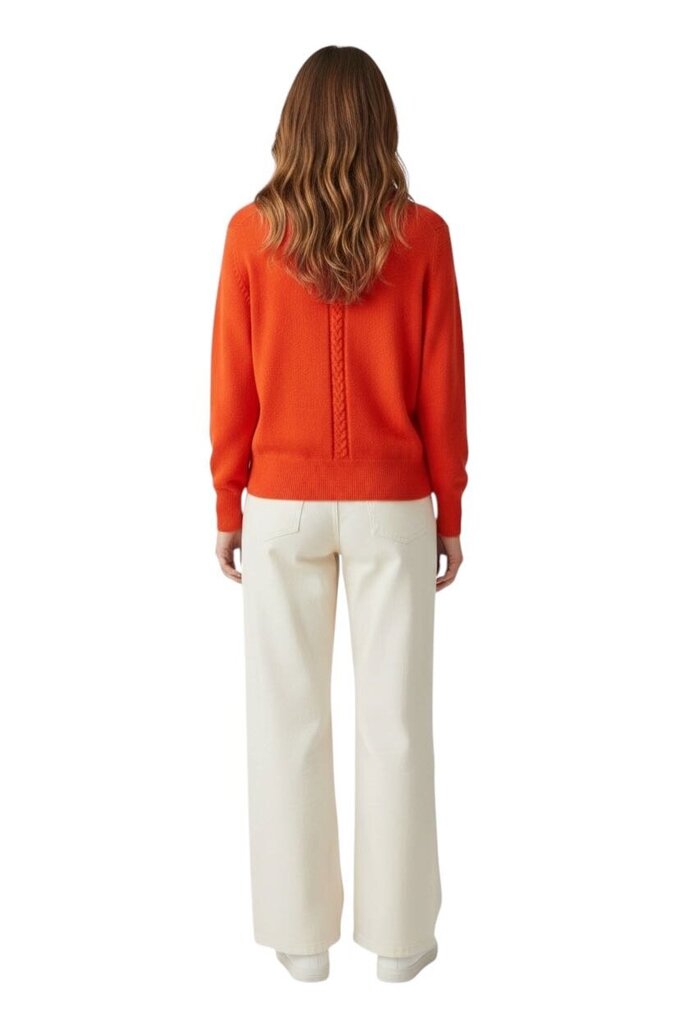 Cameron V Neck Cable Knit / HA6